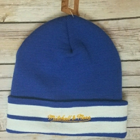 Golden State Warriors Winter Hat - Picture 3 of 3